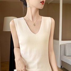 2024年秋季羊毛纯色V领无袖套头显瘦针织背心，女装背心吊带，庆大羊绒