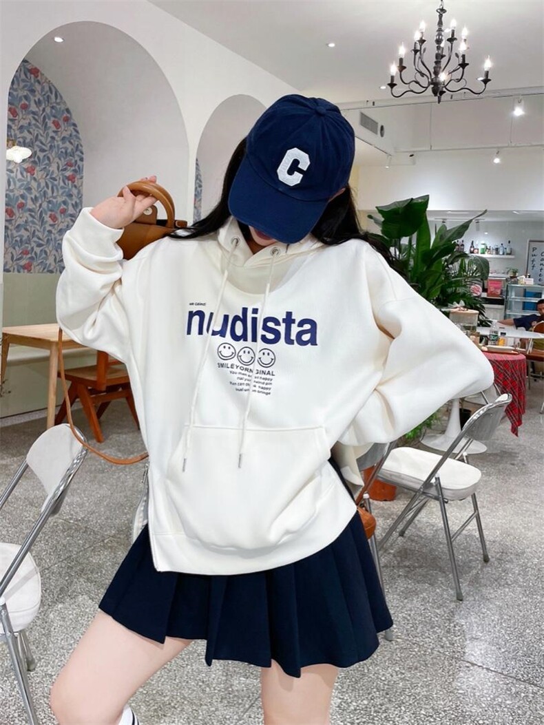 现货秋季新款，时尚休闲戴帽卫衣，女装卫衣/绒衫，泽妤