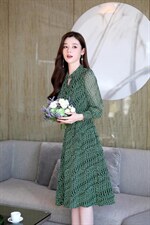 现货，春季碎花连衣裙，女装连衣裙，金典明美