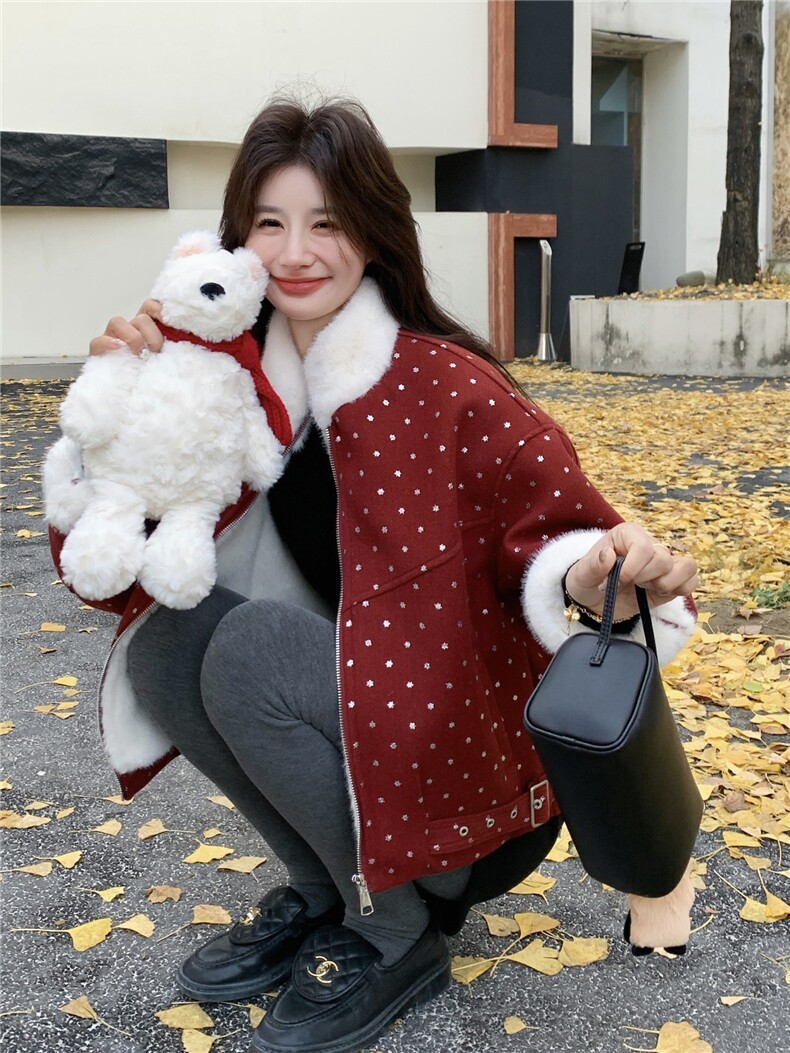 红色波点毛绒拼接毛呢外套女2025冬季新款韩系超好看减龄呢子上衣,女装派克服,2C056