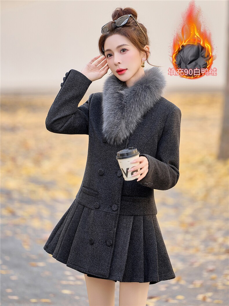 真狐狸毛可脱卸大衣女2025年冬季新款90白鸭绒外套羽绒服连衣裙,女装毛呢外套,众宇琦