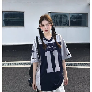 美式高街t恤男女夏季银色网纱拼接字母球衣缎面V领上衣潮STX400图片