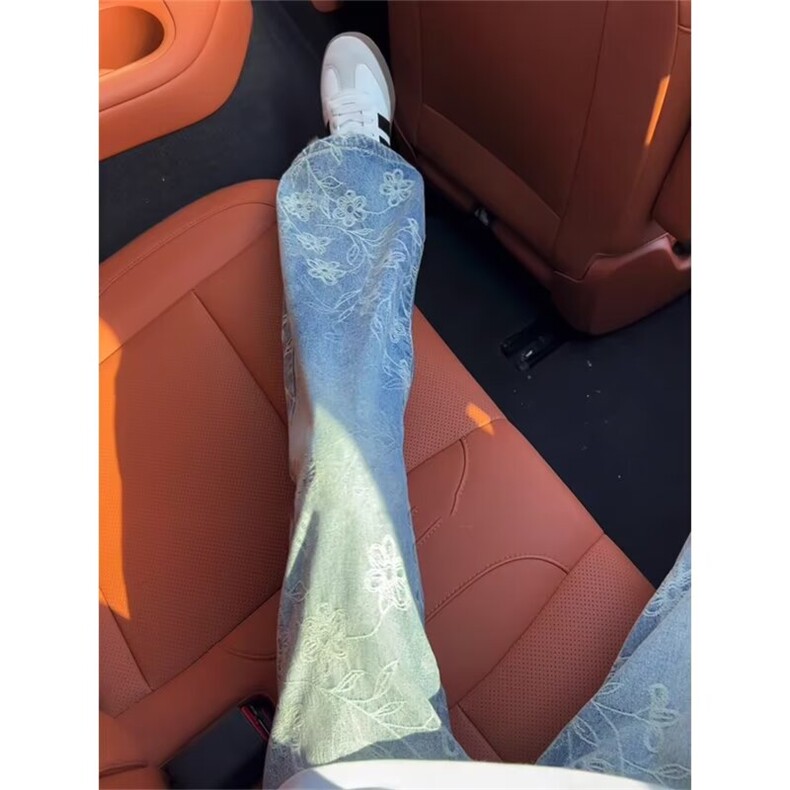 浅蓝色提花微喇牛仔裤男款秋季美式潮牌设计感阔腿裤情侣直筒裤子图片