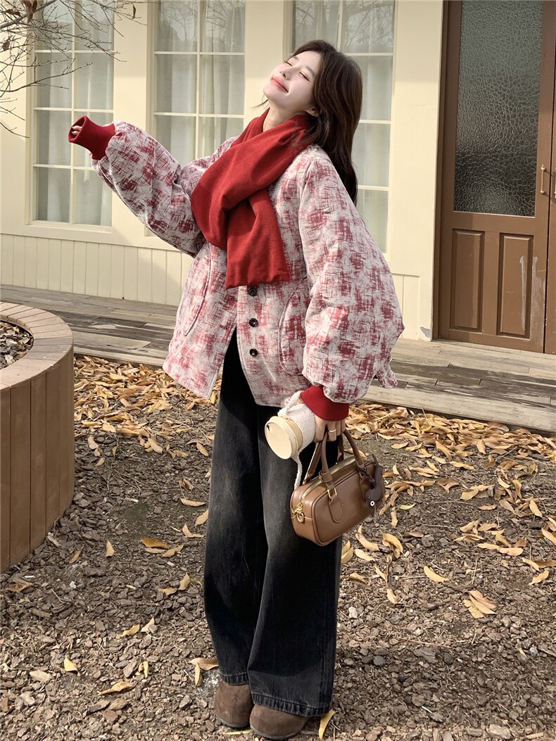 红色小众设计感围巾款羽绒服女冬季2026新款韩版加厚新年喜庆外套,女装羽绒服,艾米莉亚