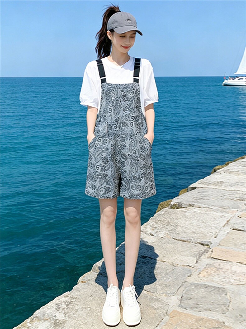 甜美休闲时尚运动套装女夏季新款圆领泡泡短袖提花背带短裤两件套,女装套装/套裙,江南