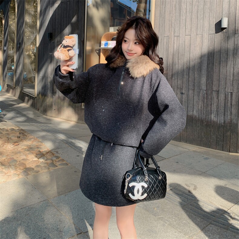 现货：冬装新款连帽时尚加厚毛呢半身裙两件套2C135-8966P225K338,女装毛呢外套,2C135