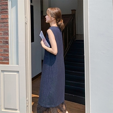 蓝色牛仔蕾丝拼接背心裙女2025夏季新款韩系高级感气质小众连衣裙，女装连衣裙，2D075