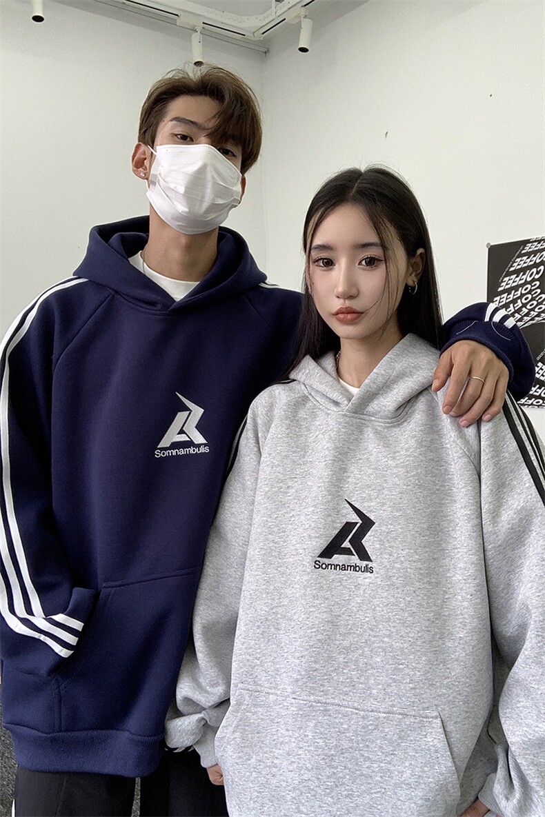 主推港风复古织带运动连帽刺绣情侣卫衣重磅外套男女G1065P58,女装短外套,电商A339