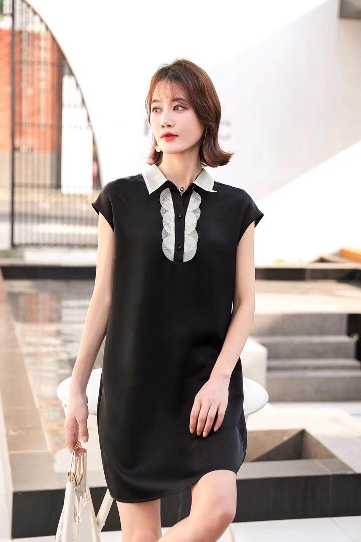 新款夏装连衣裙，女装连衣裙，水恋百合