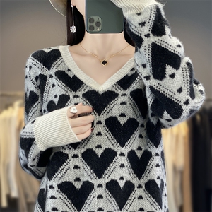 25秋冬V领爱心拼色图案100%纯羊毛衫女韩版长袖羊绒衫针织打底衫图片
