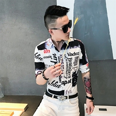 白色