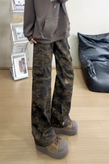 美式水洗迷彩微喇牛仔裤男夏季潮牌宽松vibe显腿长多口袋工装裤子，男装牛仔裤，电商B221