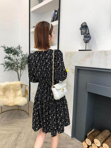 秋装时尚经典连衣裙显瘦，女装连衣裙，圣·雅姿