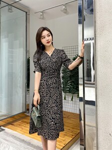 夏季气质连衣裙图片