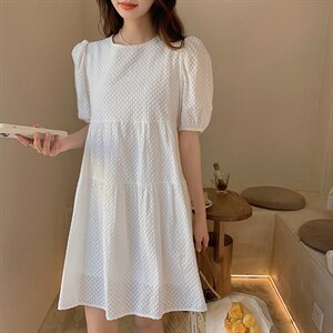 2021夏季新款女装压花泡泡袖法式连衣裙中长款，女装连衣裙，阿菲诺依