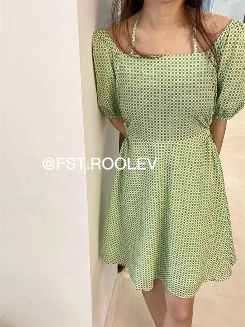 露腰连衣裙，女装连衣裙，FST