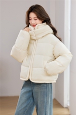 白色潮流气质减龄短款连帽棉服外套女2025年冬季新款加厚保暖棉衣，女装棉衣/棉服，江南富贵女