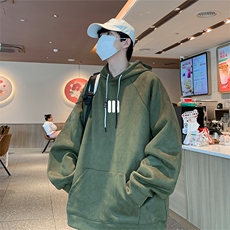 军绿色