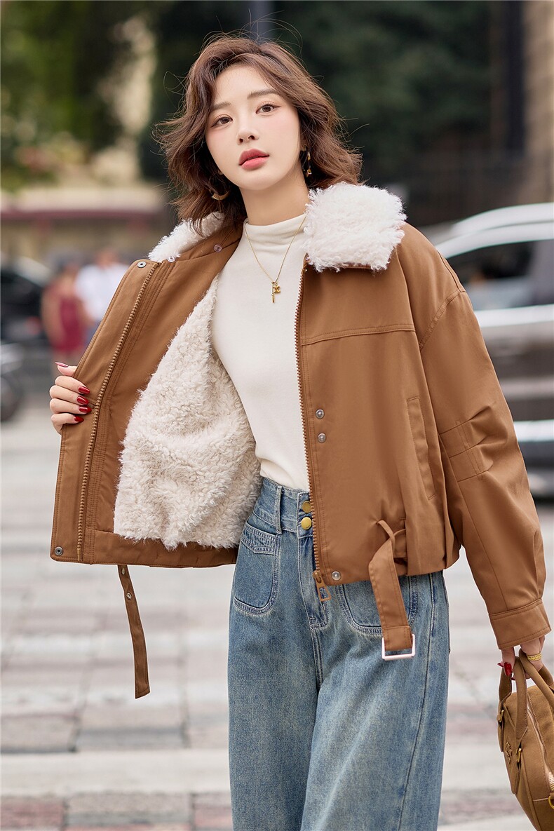 9117时尚加绒加厚派克服外套（毛领可脱卸）,女装派克服,依路服饰