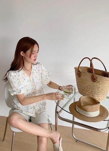 夏季新款重工刺绣上衣，女装，墨初