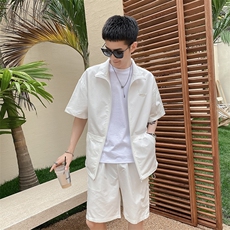 白色