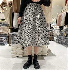 现货时尚百搭半裙，女装半身裙，麦筱萌