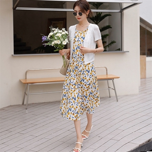 高端棉麻套装裙女夏季2025新款碎花显瘦洋气减龄吊带连衣裙两件套图片