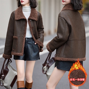 皮毛一体仿羊羔毛外套女短款2024新款秋冬季加绒机车服加厚皮夹克图片