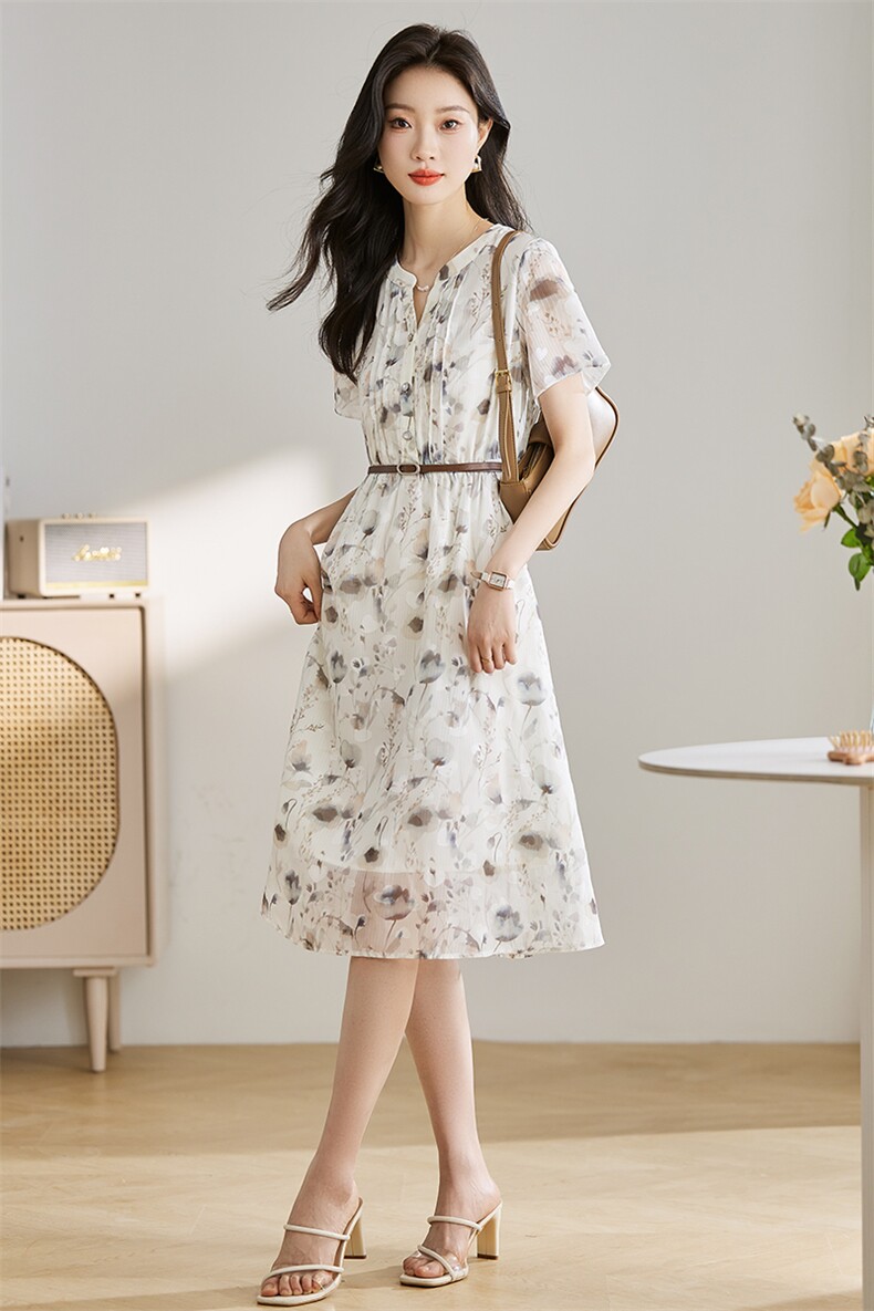 法式轻熟风连衣裙女2025年春夏新款复古百搭水墨花色短袖中长裙子,女装连衣裙,艾米