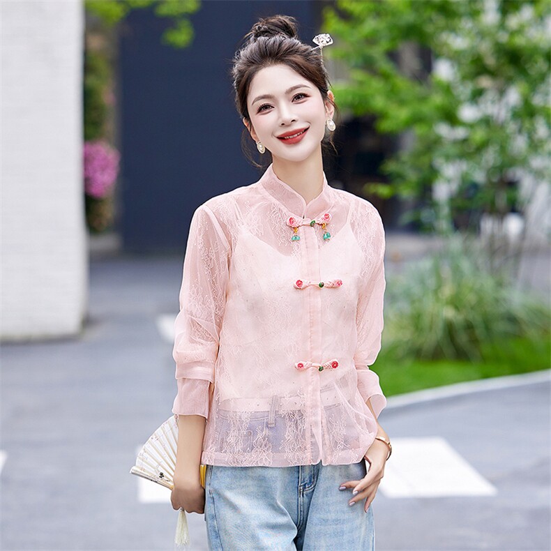 白色小香风蕾丝薄款外套女2024夏季新款新中式盘扣别致漂亮防晒衣,女装蕾丝衫/雪纺衫,依如秀(原杭风阁)