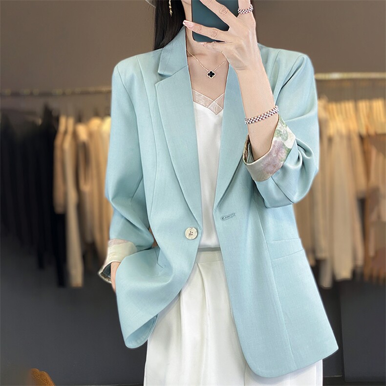 2024年秋季时尚气质简约百搭七分袖一粒扣西装，女装西装，朝贺羊绒