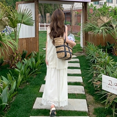 松弛感穿搭白色无袖背心连衣裙女夏超火绝美度假长裙假两件套装仙，女装连衣裙，2C216