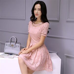 优雅红色蕾丝连衣裙显瘦修身时尚气质甜美淑女风