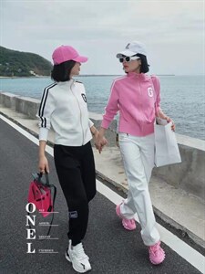 沐沐春款大G图片