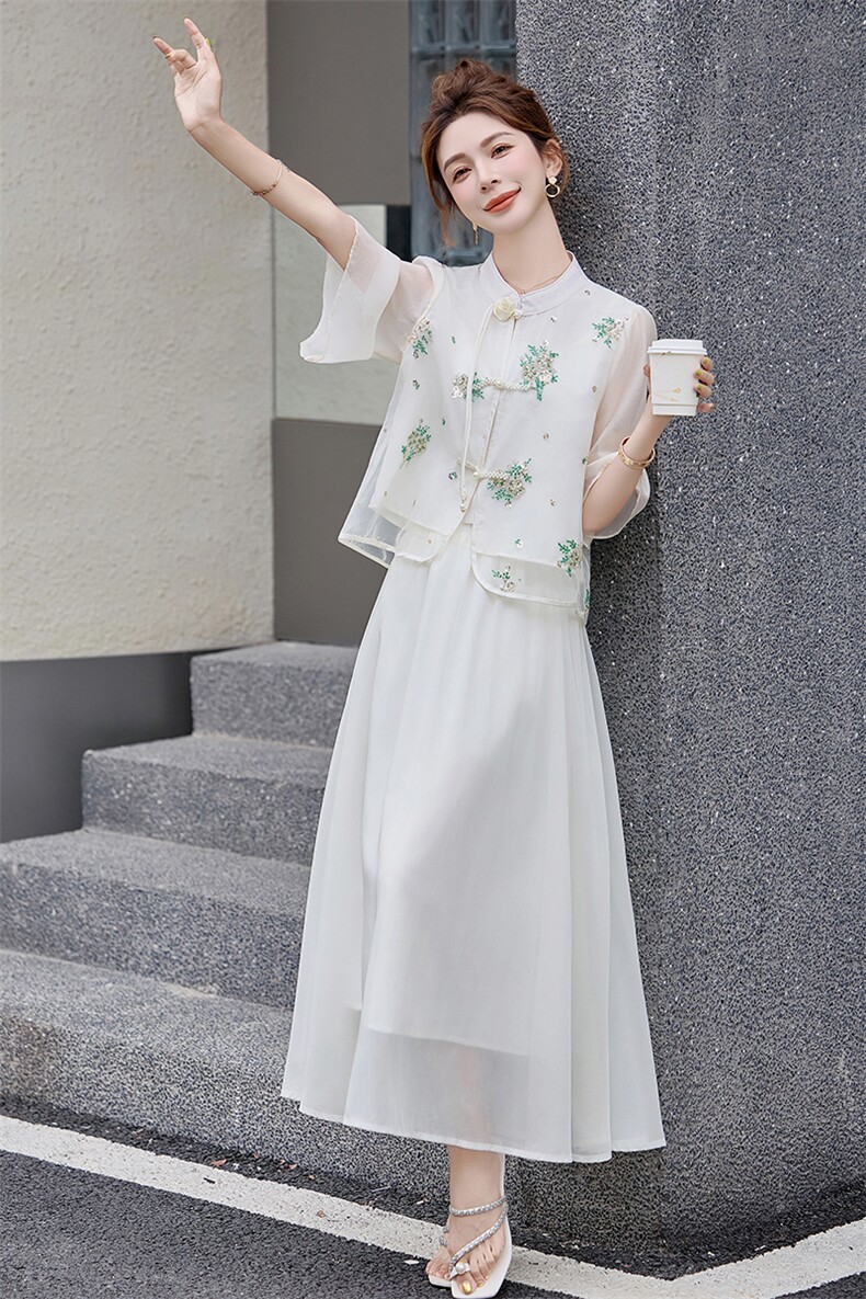 新中式轻国风套装女2025夏季新款高级感古典气质改良汉服两件套,女装套装/套裙,芷墨服饰