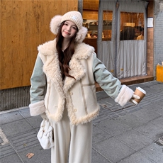 新款大领皮毛一体牛仔袖双拼外套（大货已出），女装毛呢外套，2C222
