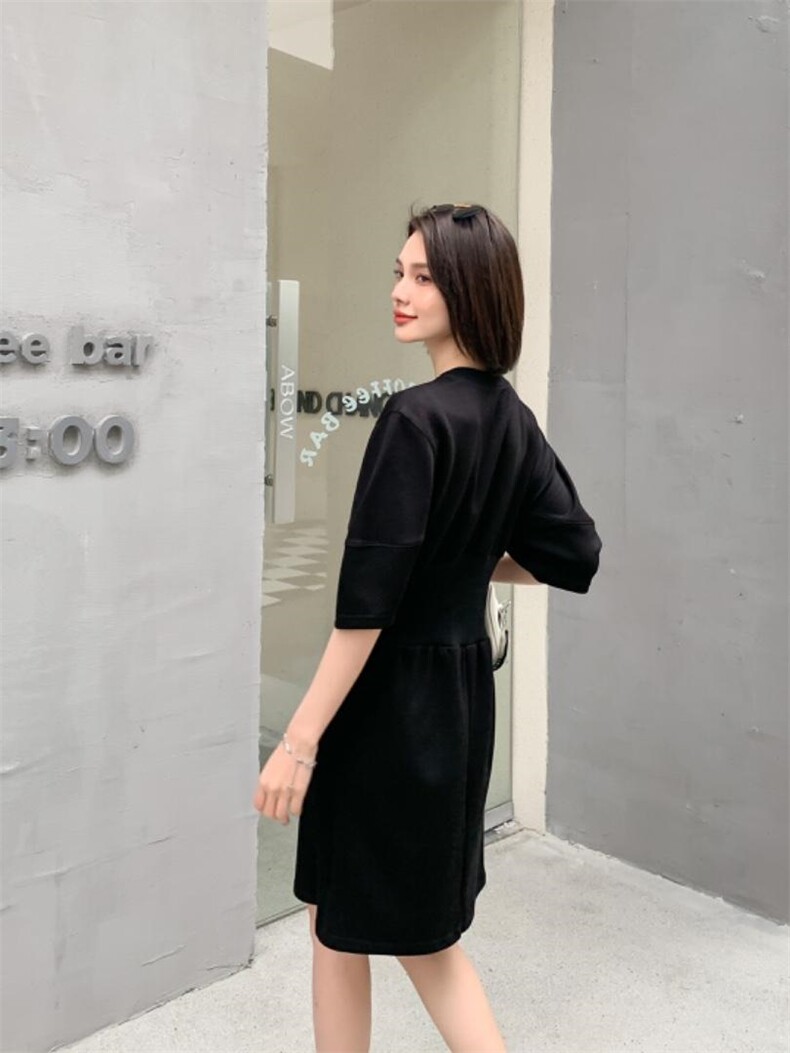 连衣裙，女装连衣裙，雅琪娜