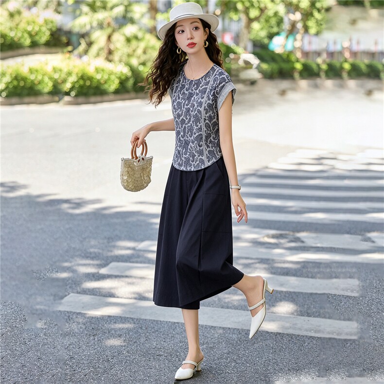 2026年夏季气质印花小衫阔腿裤套装两件套女,女装套装/套裙,依路服饰