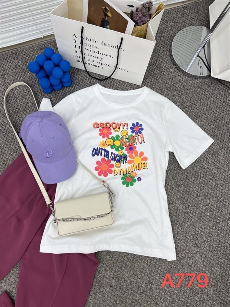 T，其它，良布品衣