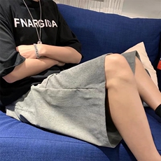灰色