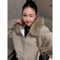网图美式复古条纹毛领连帽卫衣外套女秋季休闲宽松开衫上衣特P79，女装短外套，电商C306-1