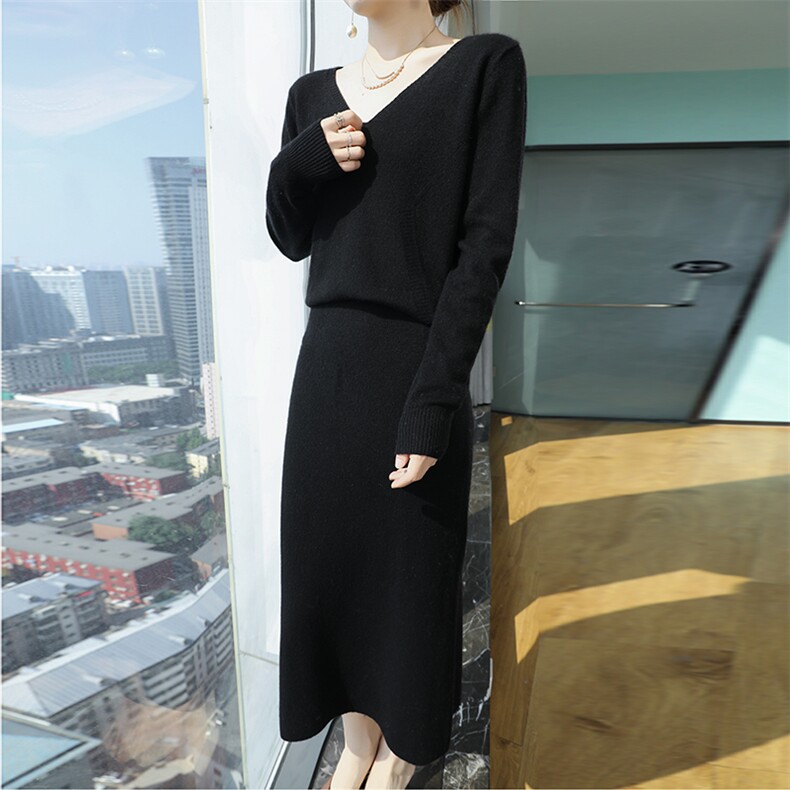 2025秋新款羊毛衫女V领宽松毛衣保暖羊绒针织半身裙两件套,女装套装/套裙,君贝羊绒