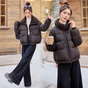 2025冬季新款大毛领短款羽绒服外套女图片