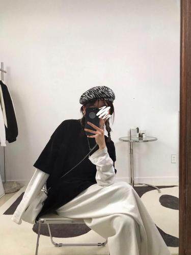 夏季新款灯芯绒磨毛短袖T，女装，Queena PHoebe