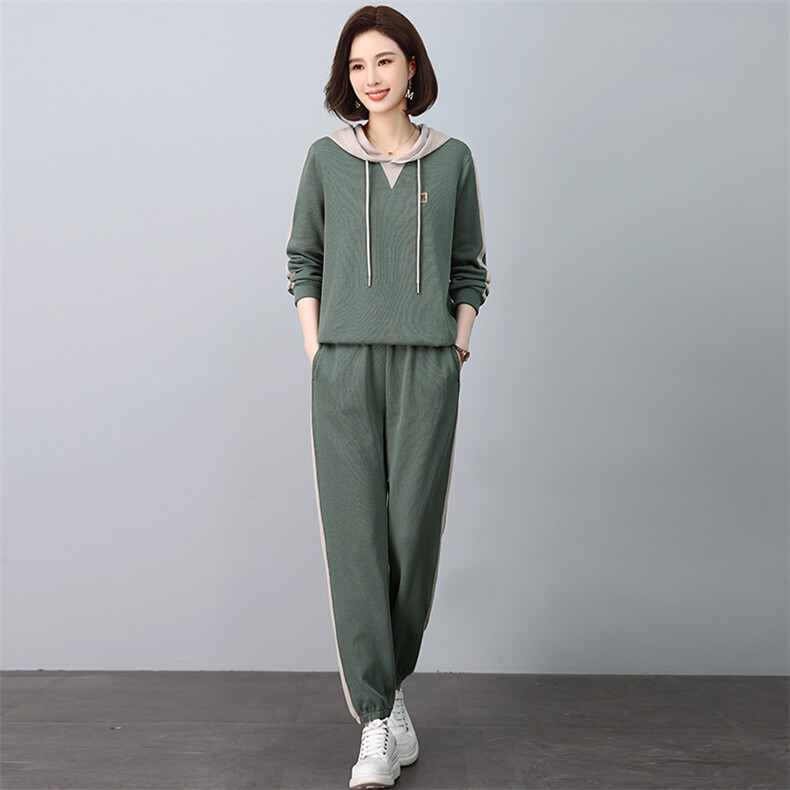 休闲运动卫衣套装女2025春秋新款大码时尚中年妈妈洋气卫裤两件套,女装套装/套裙,忆绮罗