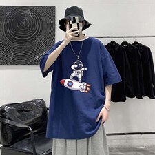 宝蓝色