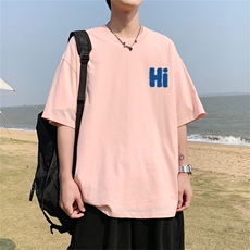粉红色
