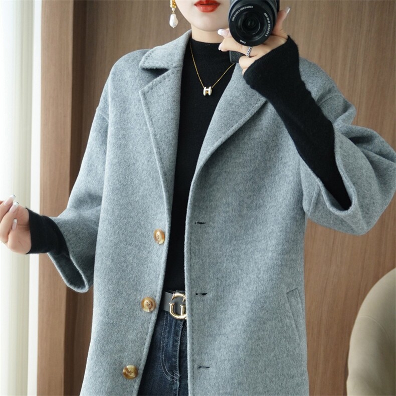 秋冬季羊毛时尚休闲经典V领一排三扣简约百搭中款大衣，女装双面呢大衣，泰公羊绒