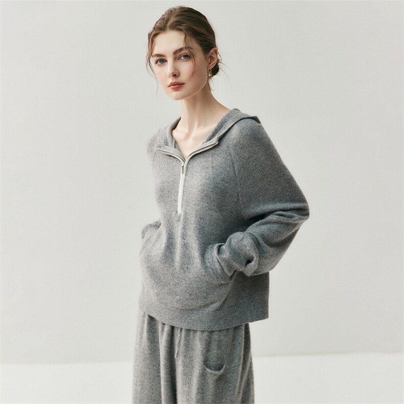 连帽半拉链设计羊绒衫女套头毛衣长袖宽松百搭针织卫衣新款百搭，女装羊绒衫，绒创羊绒