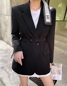 2021秋季新款时尚潮流百搭休闲宽松显瘦腰带双口袋西装外套图片